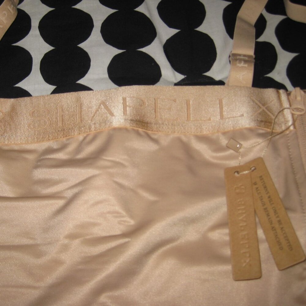 NWT SHAPELLX AirSlim Butt-Lifting High Waist Panty Beige Size 6 X - Picture 3 of 9